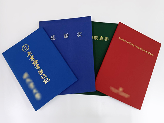 証書ホルダー作製出来ます